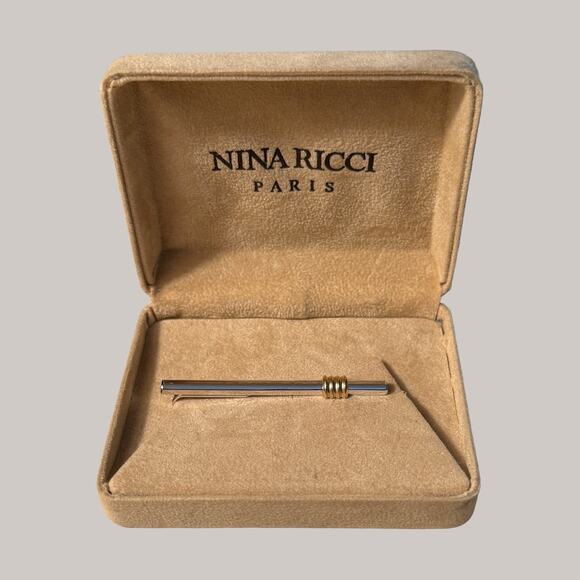Nina Ricci Paris Tie Clip Pin Bar Tac Box Gold Silver toned - Picture 1 of 5